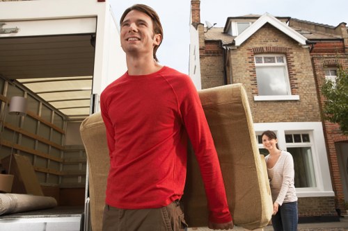 Furniture and box moving support for a flat move in Bow